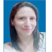 Profesor de apoyo escolar para niños de primaria